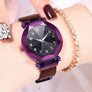 Watches Women Fashion Luxury Stainless Steel Magnetic Buckle Strap Refractive surface Luminous Dial Ladies Quartz Watch