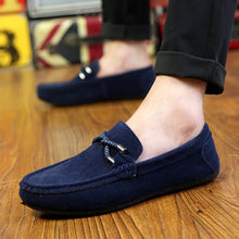 Load image into Gallery viewer, UPUPER Spring Summer NEW Men&#39;s Loafers Comfortable Flat Casual Shoes Men Breathable Slip-On Soft Leather Driving Shoes Moccasins